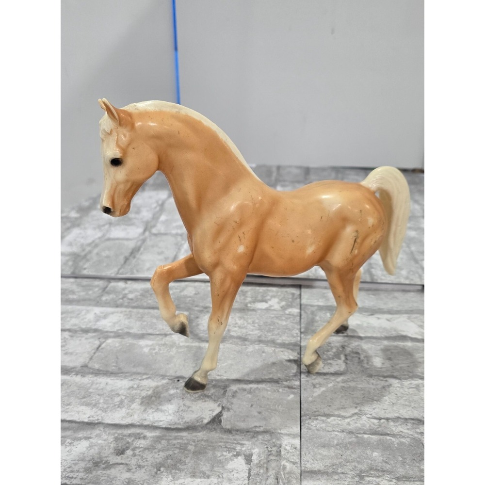 Breyer Horse Mold#4 Faith Family Arabian Stallion Matte Palomino stamp 1967-1970